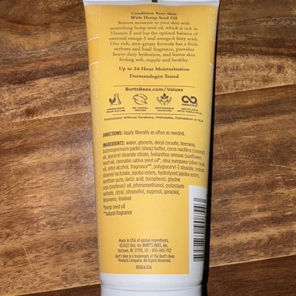 Burt's Bees Hemp Body Lotion 6 oz Skincare - New - Picture 5 of 10